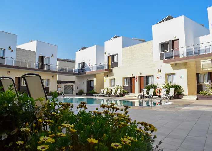Hôtel 3 étoiles: Aparthotel Novo Sancti Petri